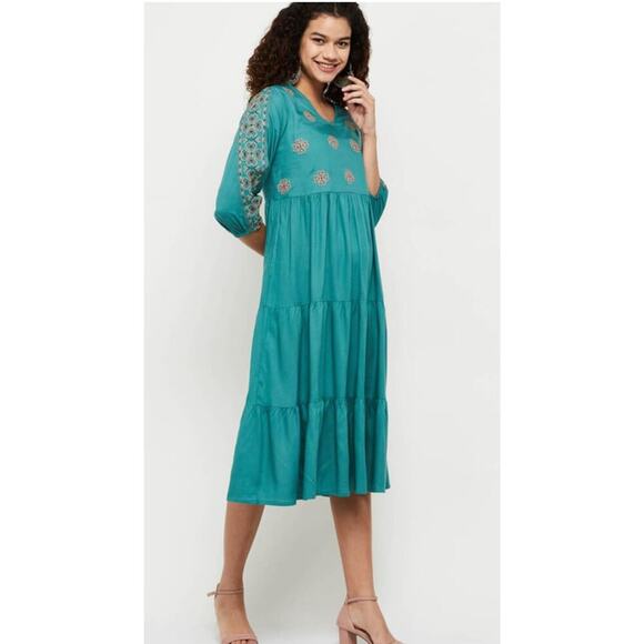 Max Women’s Embroidered Teal Boho Midi Dress size Medium - Picture 11 of 11